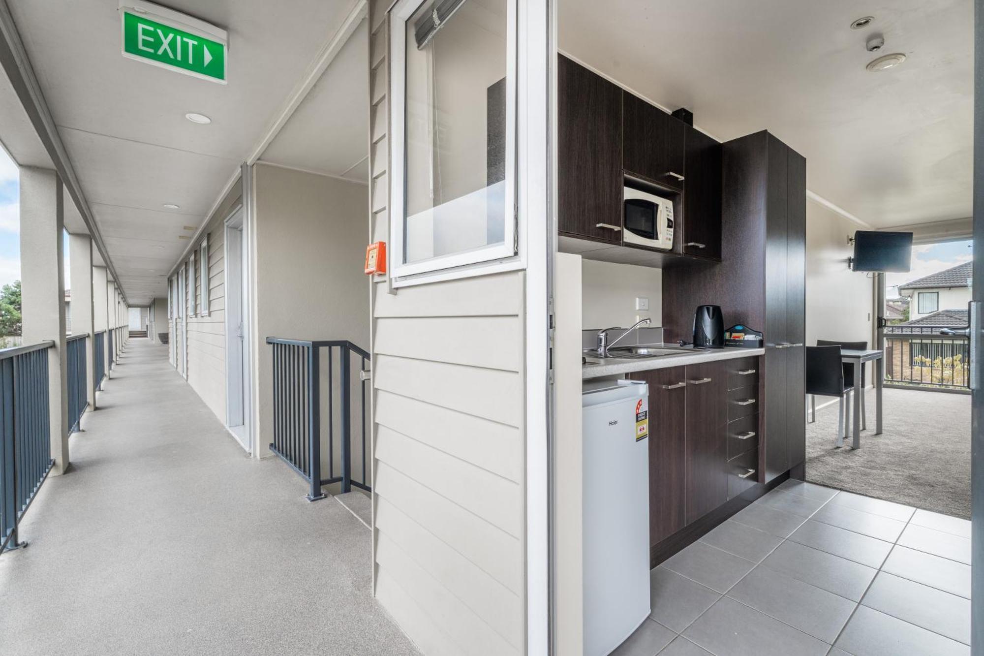 Dannemora Motor Inn Auckland Bagian luar foto